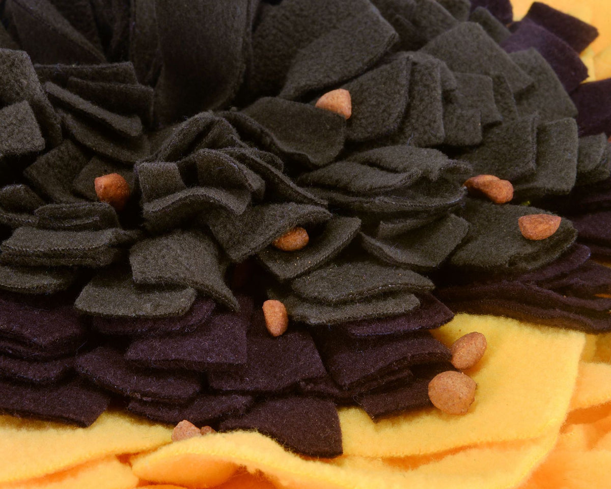 PawSolve Sunflower Slow-Feed Snuffle Mat
